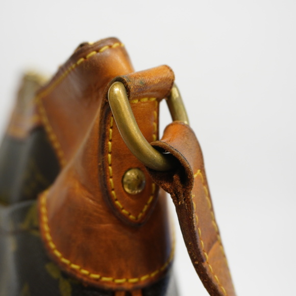 Auth Louis Vuitton Shoulder Bag Monogram Odeon MM M56389 - Picture 9 of 12